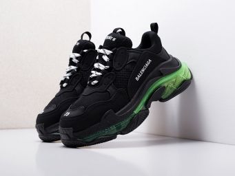 Кроссовки Balenciaga Triple S Сlear Sole Артикул: 18190