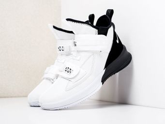 Кроссовки Nike Lebron Soldier 13 SFG Артикул: 18093