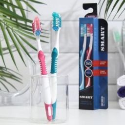 Зубная щетка СМАРТ БЛЭК КРАСНЫЙ+ЗЕЛЕНЫЙ, 2 шт в пенале